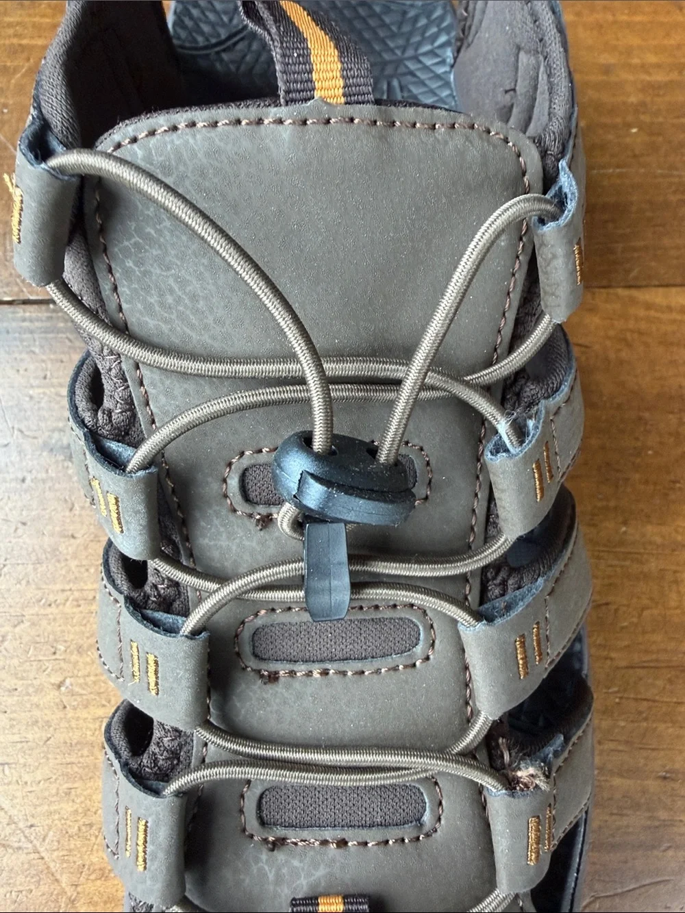 KAMIK Byron Bay 2 Brown Sandals Sz 9